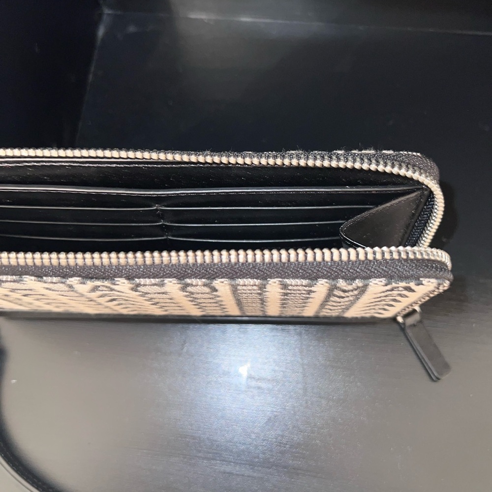 Marc Jacobs The Monogram Zip-Up Continental Wallet - Picture 10 of 10